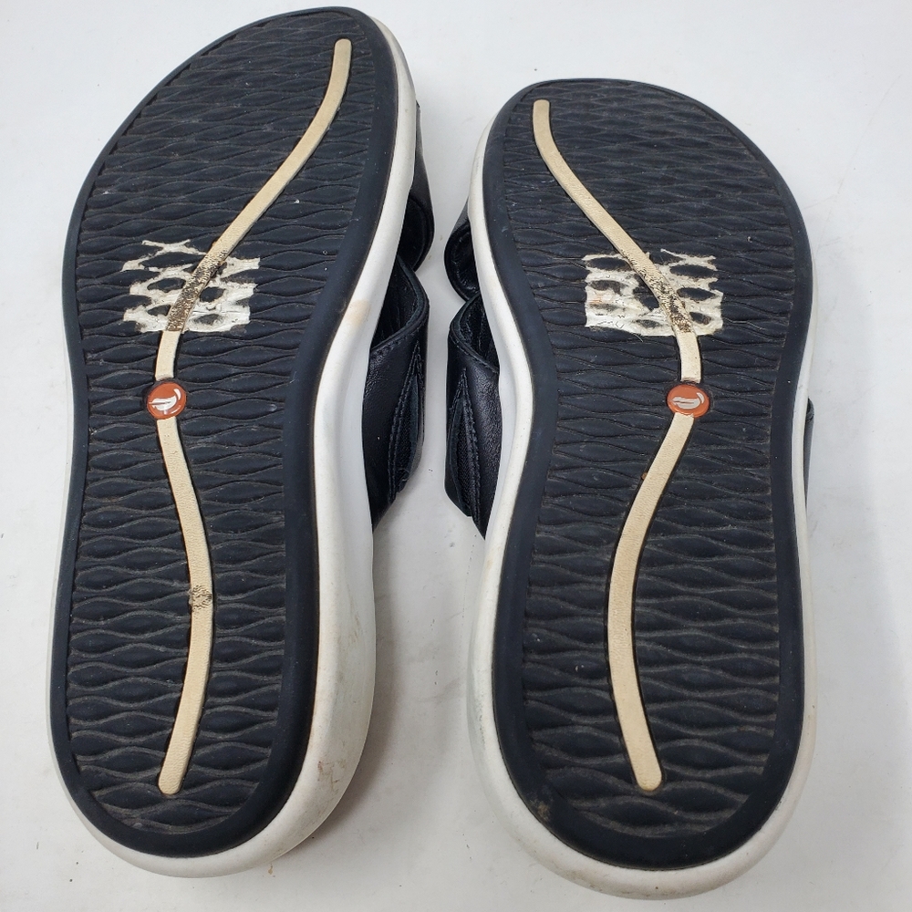 Unstructured By Clarks Slide Sandals Size 6.5 - image 6